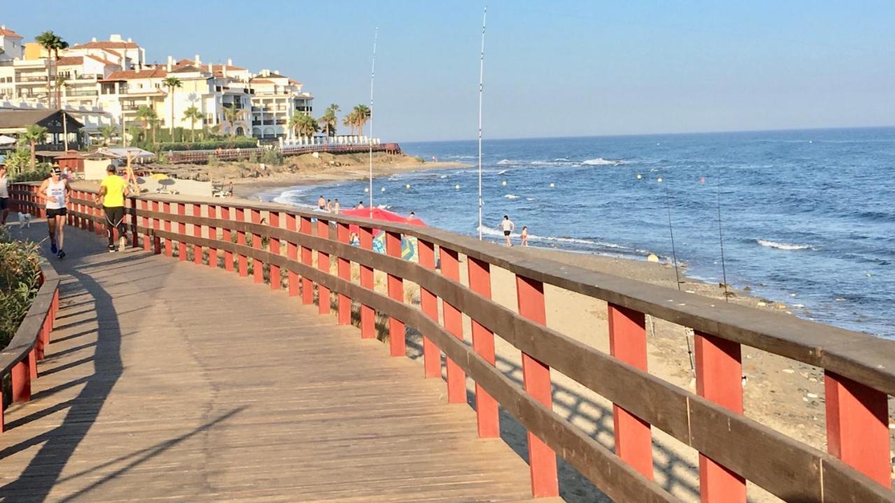 Mijas Costa - Beachside Apartment-B Sitio de Calahonda エクステリア 写真